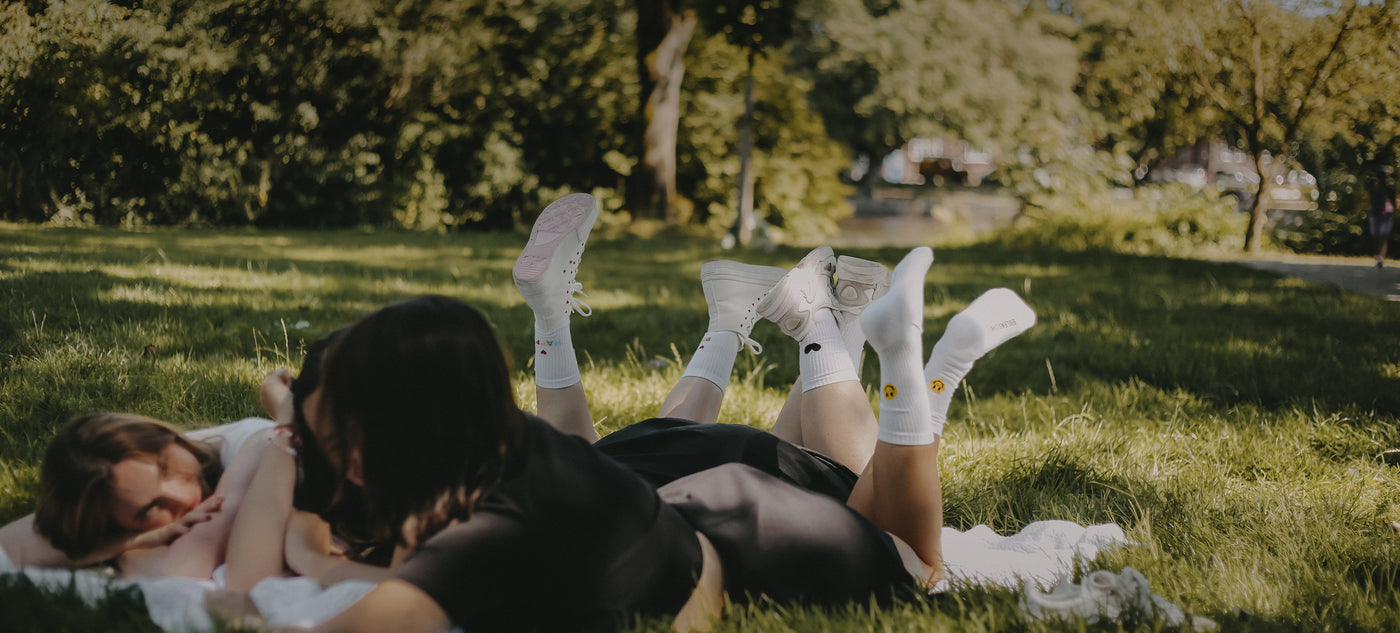 Une table pleine de sentiments printaniers