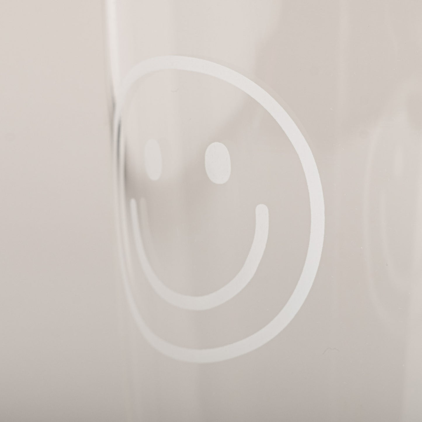 Trinkglas Smiley weiß | Eulenschnitt 