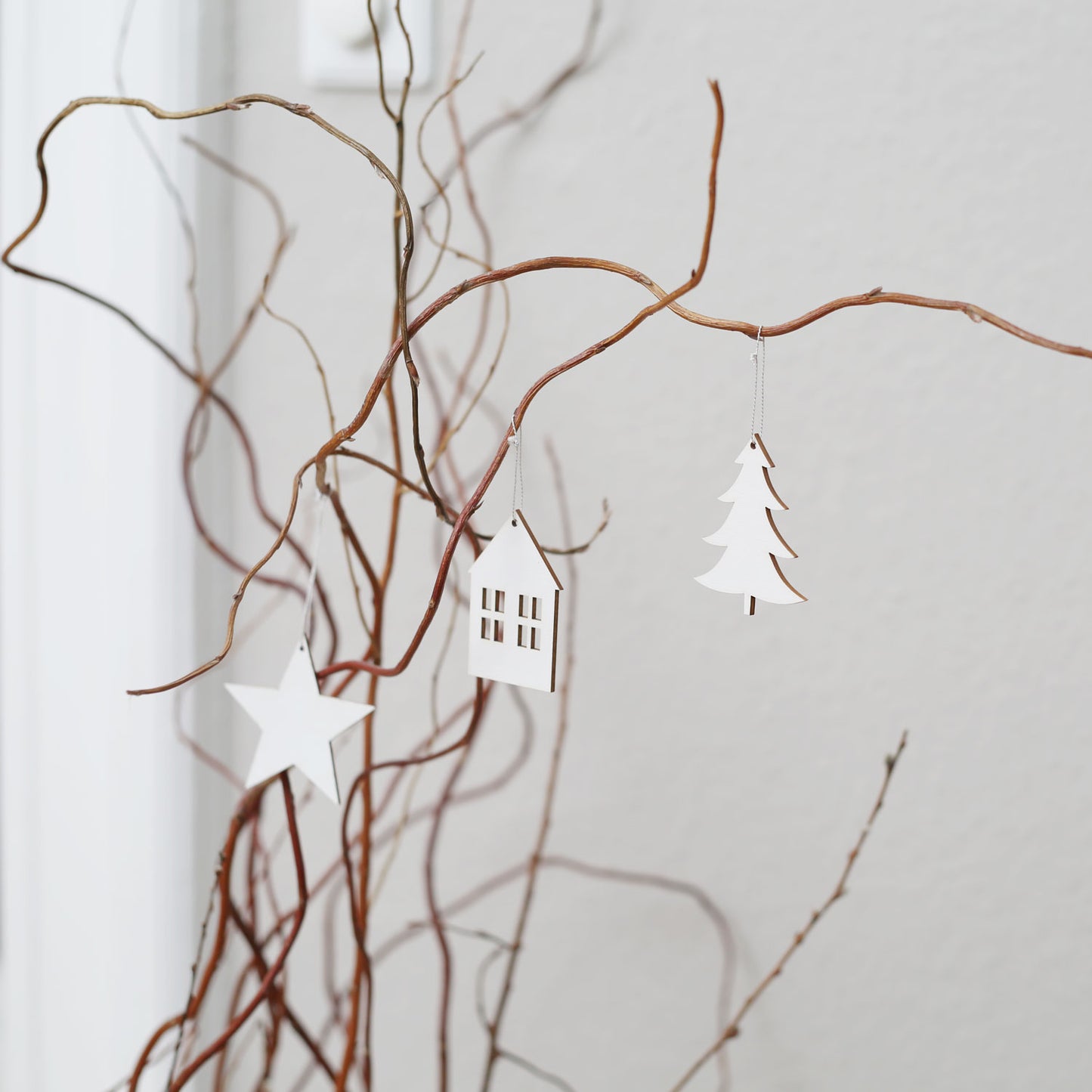Holzanhänger Stern weiß im 8er Set