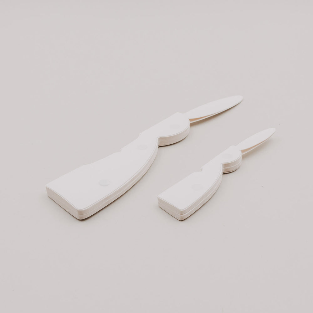 Flache Papierhasen-Elemente in Beige zum Aufklappen, Bestandteil des 2er Deko-Sets.