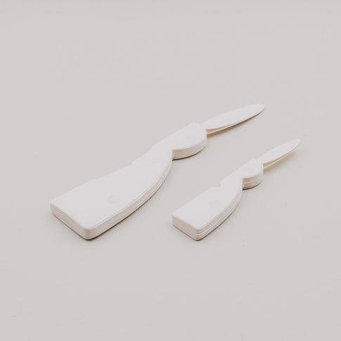 Flache Papierhasen-Elemente in Beige zum Aufklappen, Bestandteil des 2er Deko-Sets.