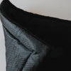 Detail Hundedecke schwarz mit rutschfester Unterseite und weichem Stoff