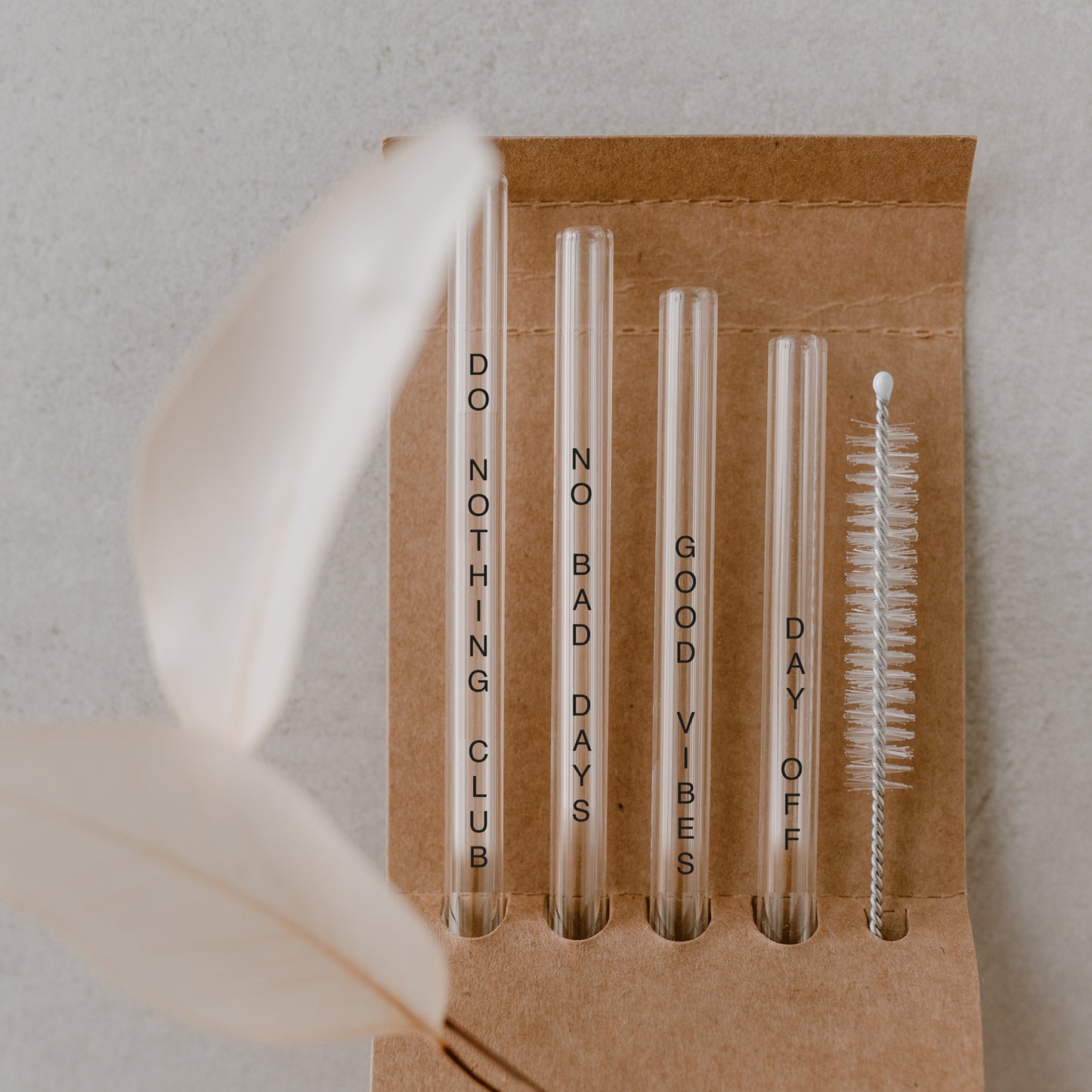 Strohhalme No Bad Days schwarz aus Glas 20cm im 4er Set