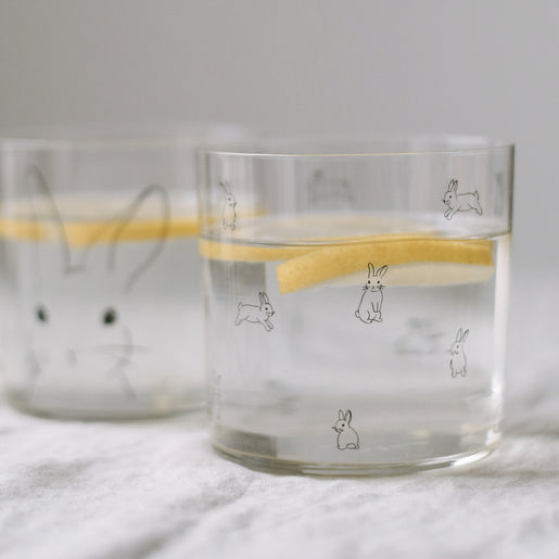 Verre à boire lapin noir